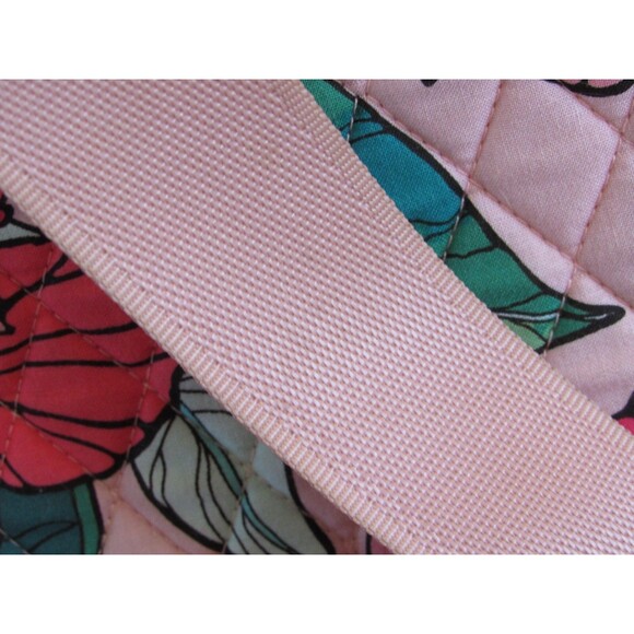 Vera Bradley Quilted Messenger/Tablet/Laptop Bag Vintage Floral Pattern - Picture 6 of 16